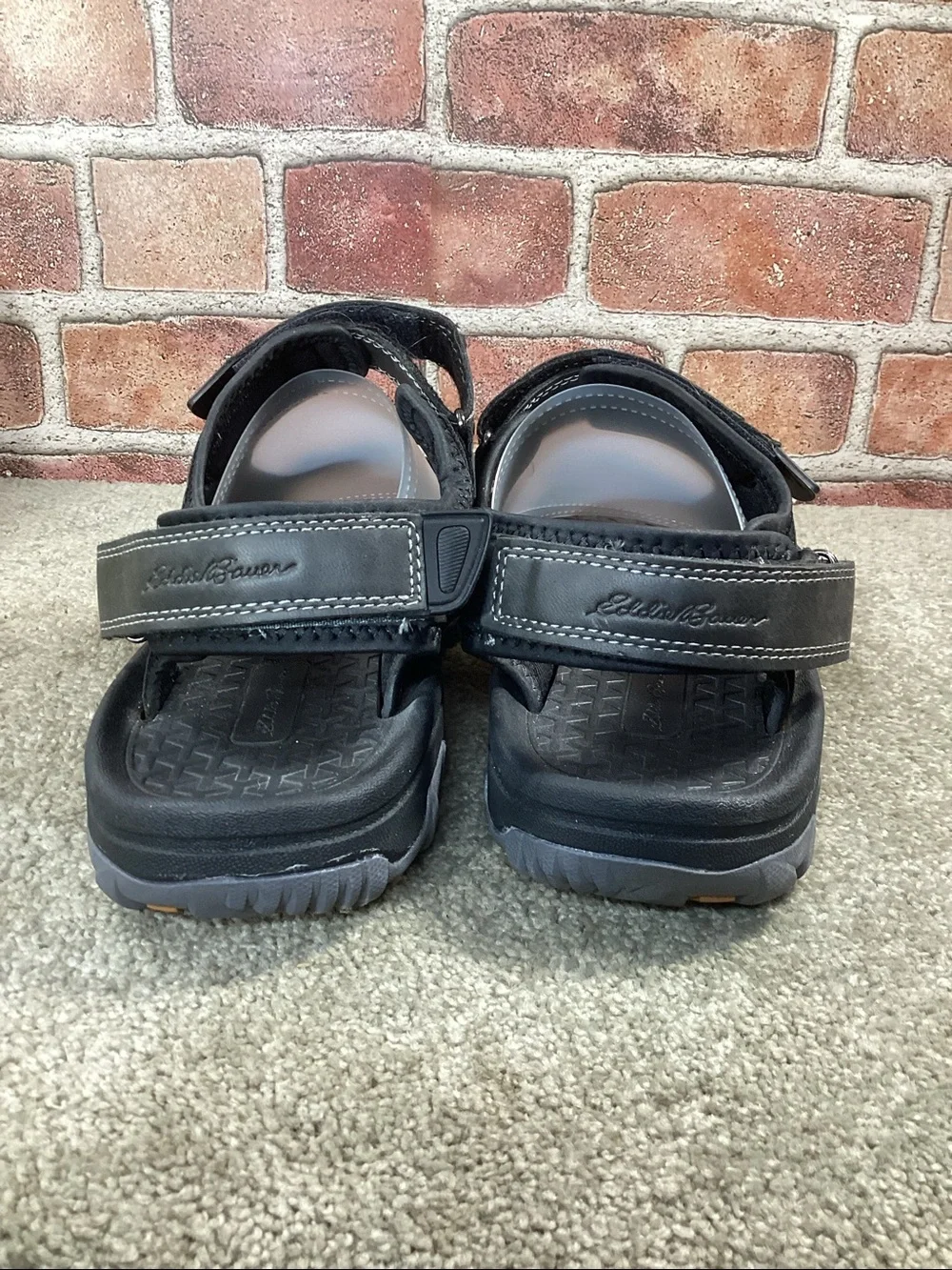 Eddie Bauer Holman Men’s outdoor sport sandals size 10